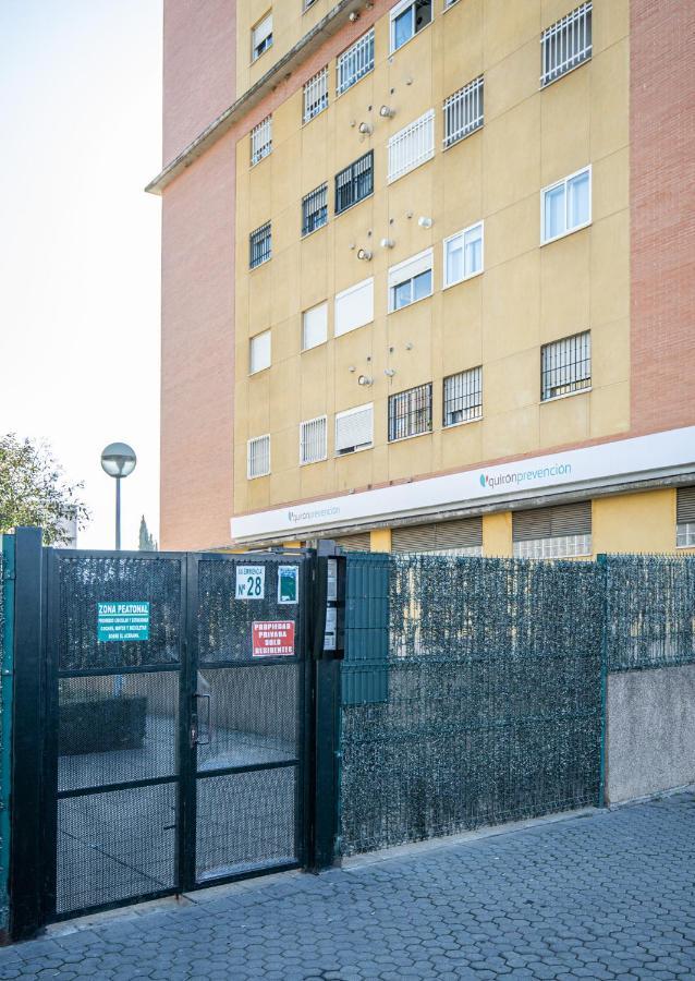 Descanso-Elegancia En Sevilla Parking Gratuito Екстериор снимка