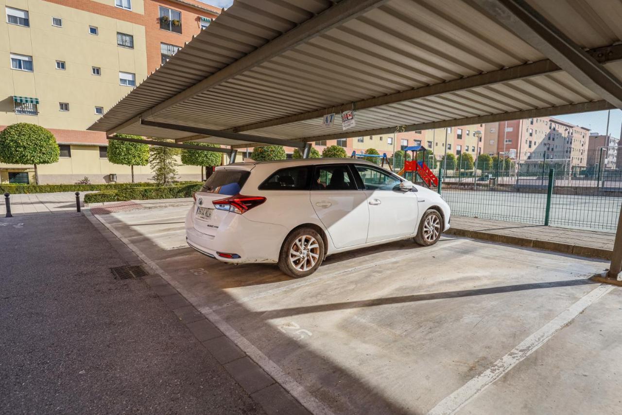 Descanso-Elegancia En Sevilla Parking Gratuito Екстериор снимка
