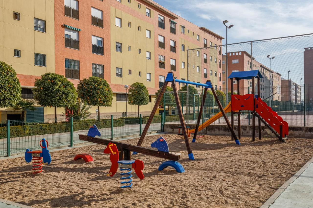 Descanso-Elegancia En Sevilla Parking Gratuito Екстериор снимка